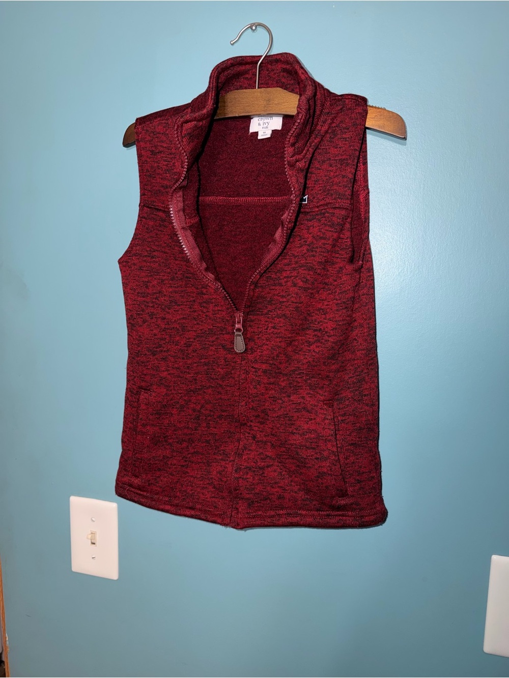 crown & ivy Marled Burgundy Sleeveless Half-Zip Vest